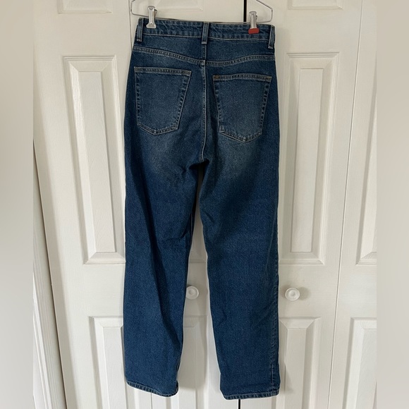 90’s baggy high rise jeans - Picture 2 of 4